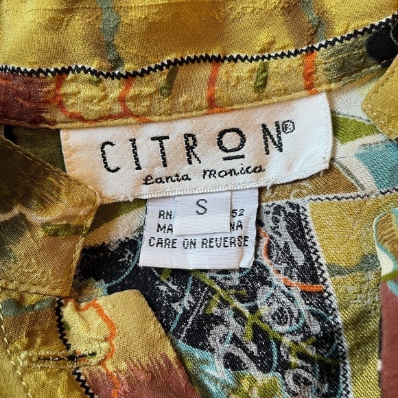 Citron 100% Silk Bird Blouse Size Small - Picture 8 of 8